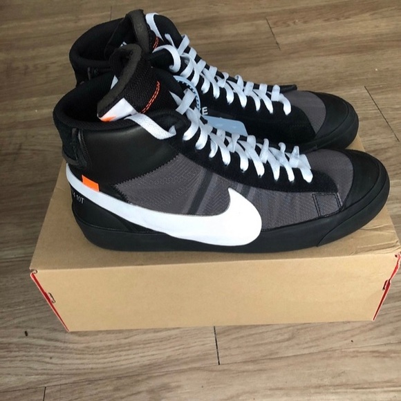 Off white shoes - Picture 3 of 6